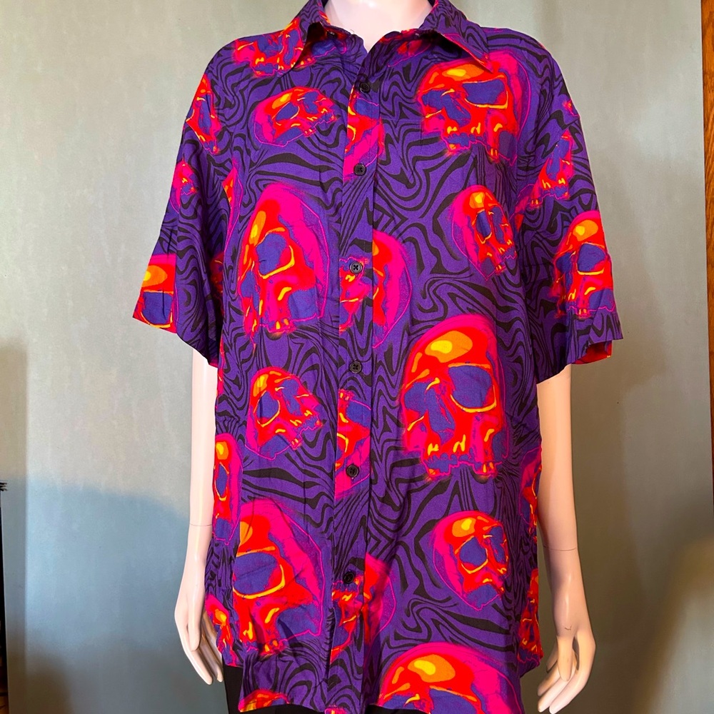 NWTS HOT TOPIC MENS SKULL SHIRT - Picture 6 of 11